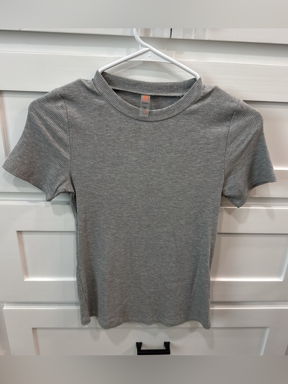 Mono B Classic Ribbed Crewneck Tee - Gray